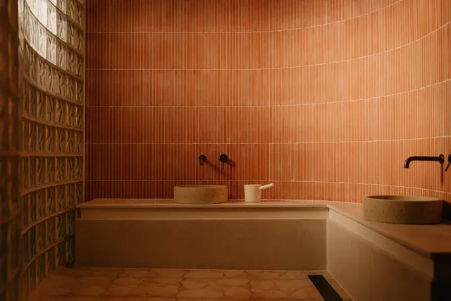 Mineral Bathhouse - Image 2