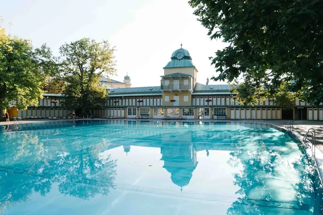 Thermalbad Vöslau Sauna - Image 2