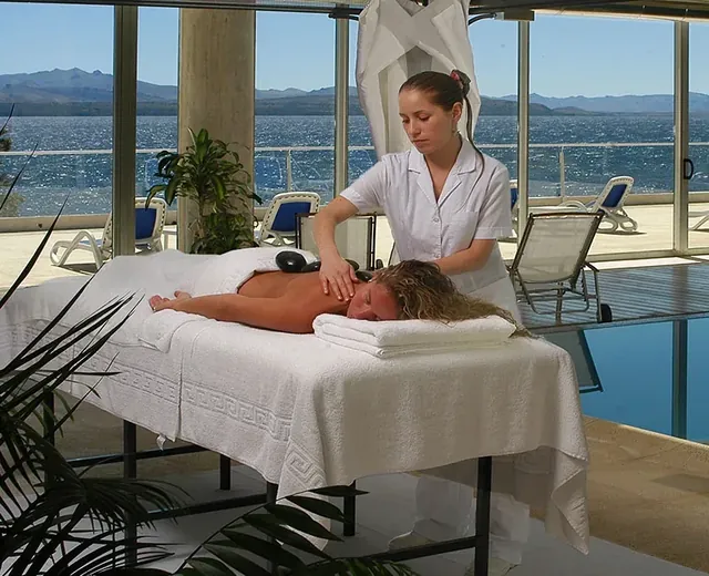 Kénos Spa – Hotel Cacique Inacayal - Image 3