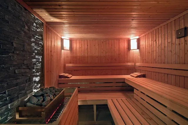 BOSiR Pływalnia Sportowa Sauna Zone