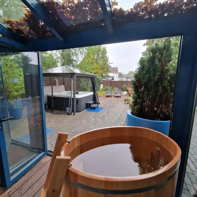 Sauna 65 - Image 2