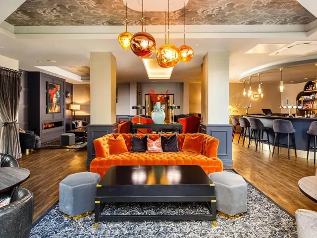 Queens Hotel & Spa