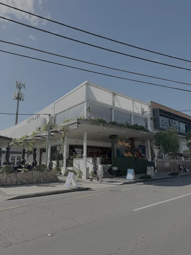 City Cave Bulimba - Image 2