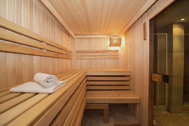PARiS Sauna Complex