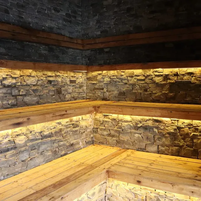 AMO Bathhouse - Image 2