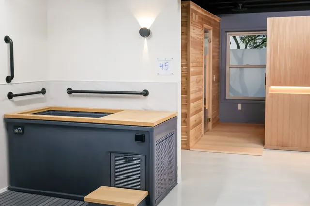 Immersion Sauna & Cold Plunge