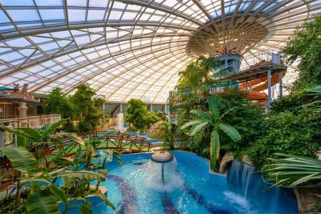 Aquaticum Mediterrán Élményfürdő – Szaunacentrum