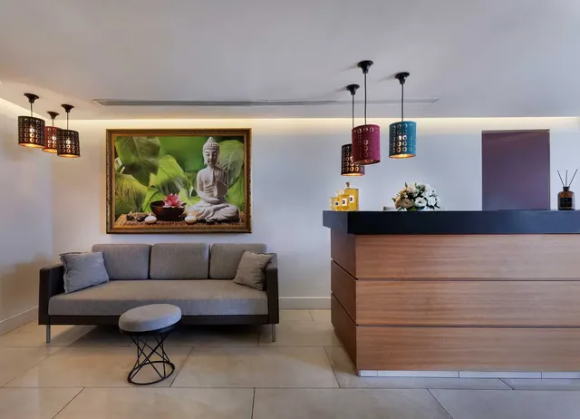 Herbert Samuel Royal Shangri-La Spa
