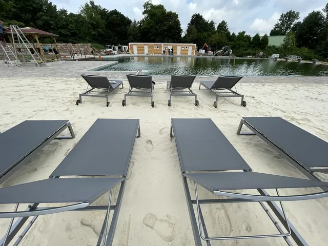 Hallen&Naturfreibad Linden - Image 2