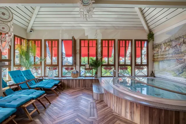 Spa Léman Bien-Être at Hôtel Les Cygnes