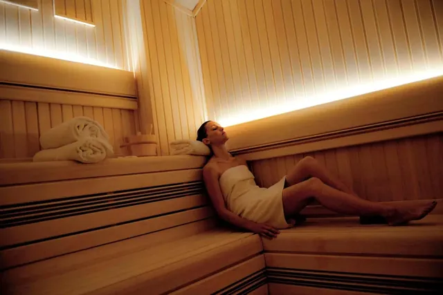 Golden Spa - Image 2