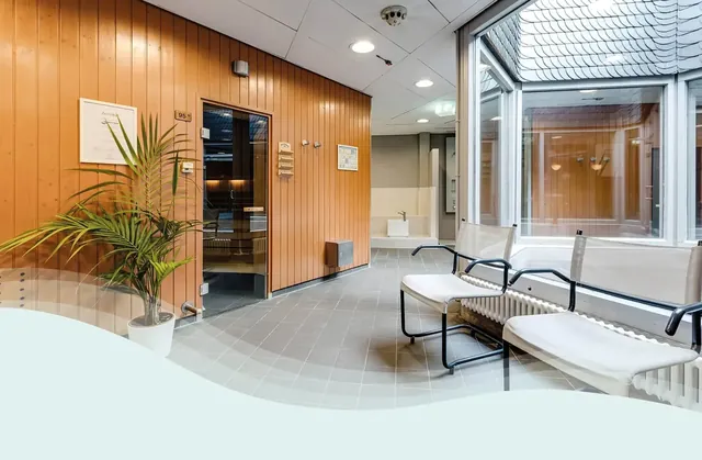 Hallenbad Höchst – Sauna - Image 2