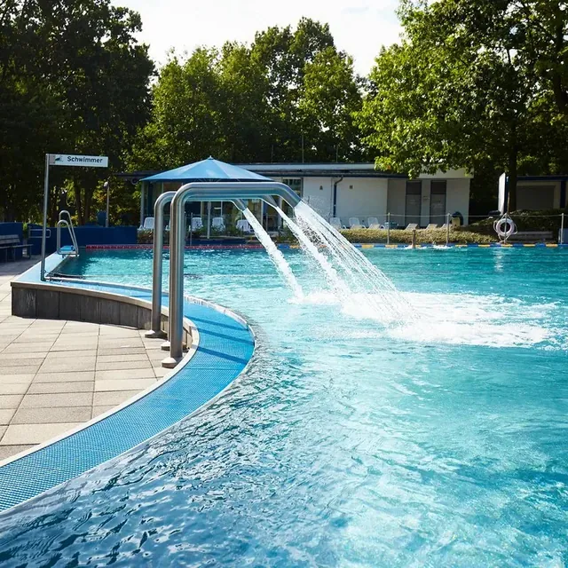 Wiesenbad Eschborn