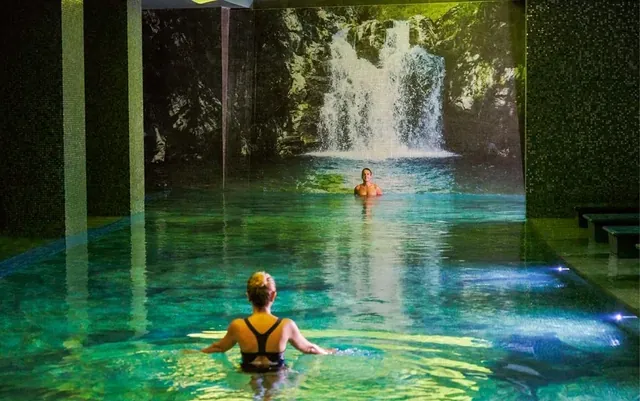 Laurea Spa, Savoy Palace - Image 3