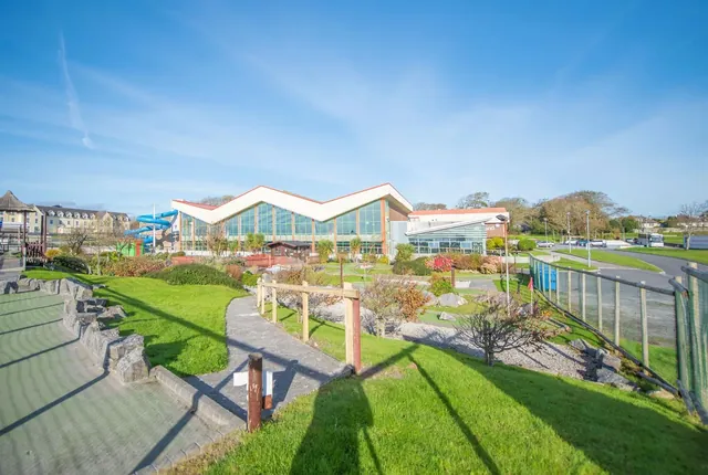 Leisureland - Image 2