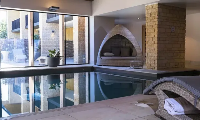 Hatherley Manor Hotel & Spa - Image 2