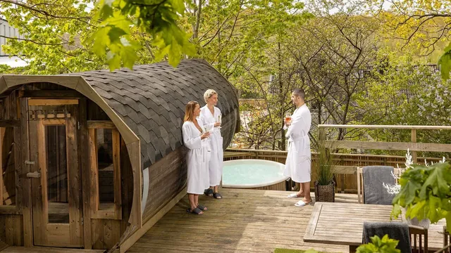Treetop Spa Hangout & Hotel