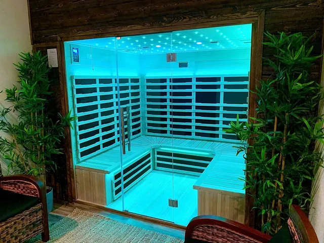 Lydinge Resort Day Spa - Image 2