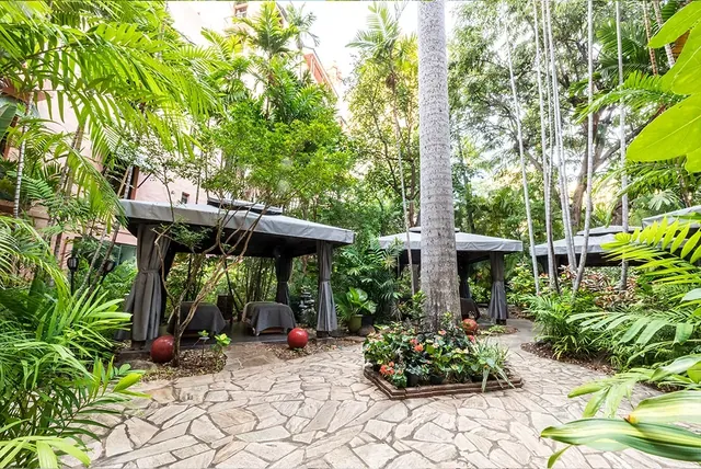 Abhasa Waikiki Spa - Image 2
