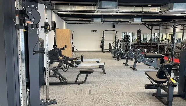 Albert Avenue Pools and Fitness - Image 2