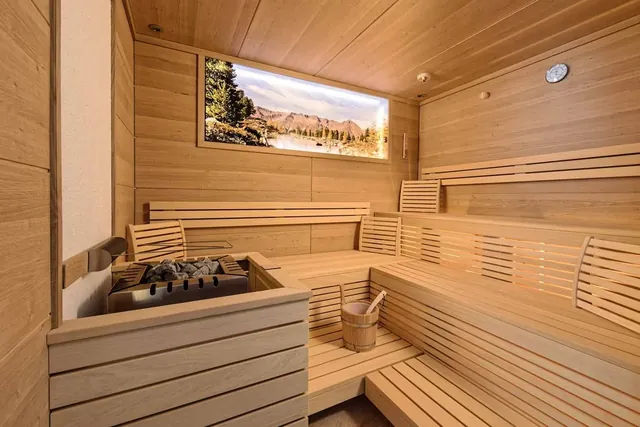 The SeeMOUNT Day Spa - Image 2