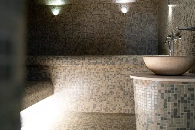 Kurshi SPA Bath Complex