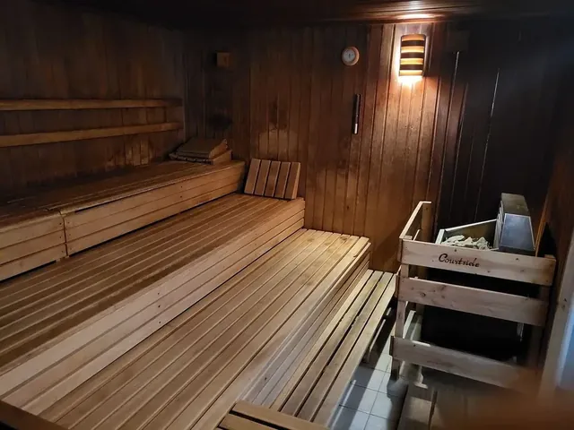 Courtside Sauna & Wellness