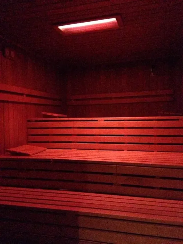 Courtside Sauna & Wellness - Image 2
