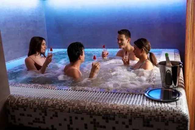 RIA Wellness - Image 2