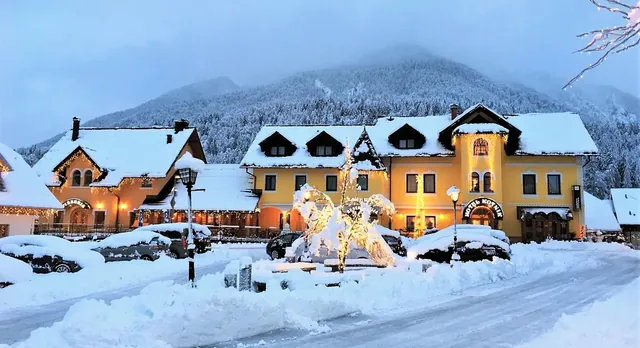 Kotnik Boutique Hotel Sauna World - Image 2