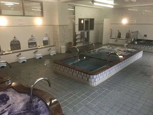 白山湯 六条店