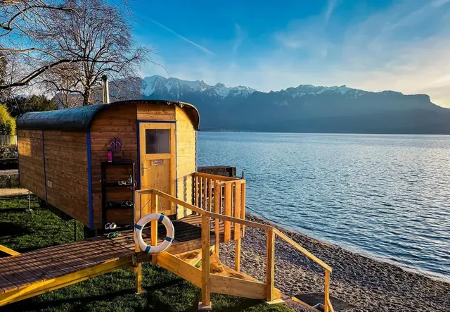 Steam on the Water – Sauna de Vevey - Image 2