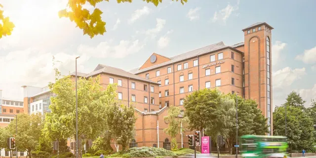 Crowne Plaza Leeds Spirit Health Club - Image 2