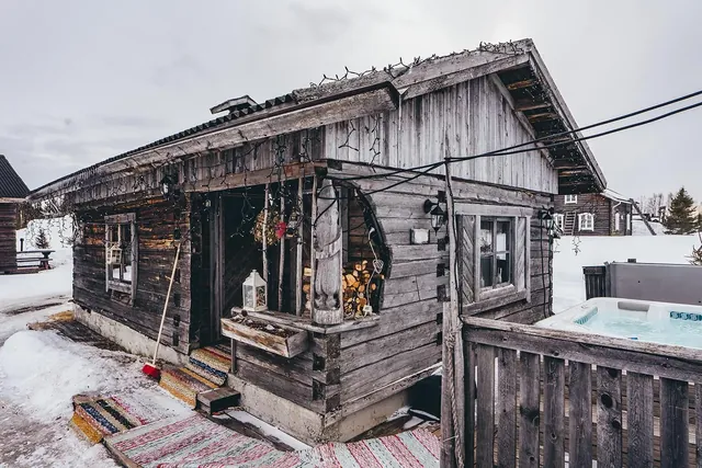 Tonttula Riverside Sauna - Image 2