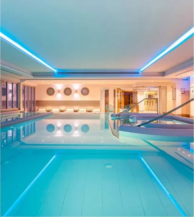 Crowne Plaza Limassol – Quick Spa By The Sea