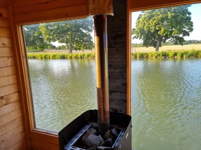 Ljungs Västra Bro Sauna Raft