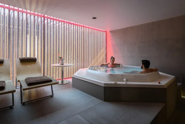 THE ReTREAT