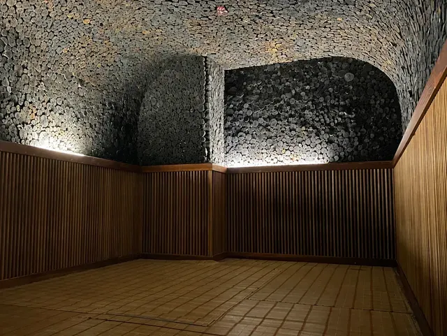 Crystal Spa - Image 2