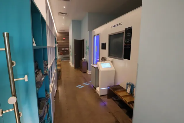 Cryo Lounge - Image 3