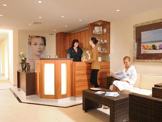 Maritim Spa Travemünde - Image 3
