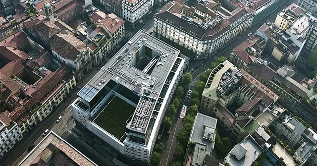Armani/SPA