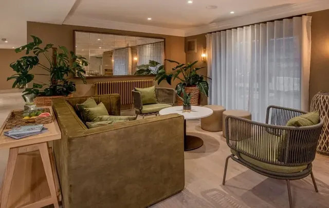 H Spa at Horwood House - Image 3