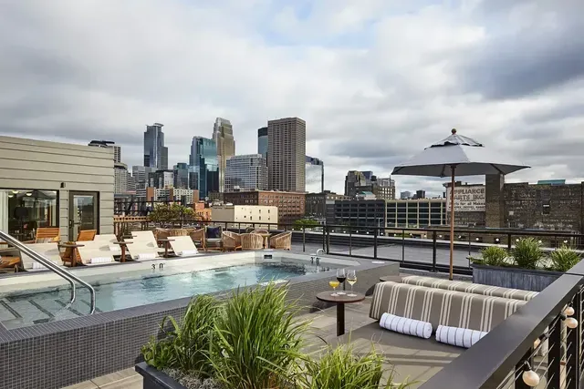 Hewing Hotel Rooftop Sauna - Image 2
