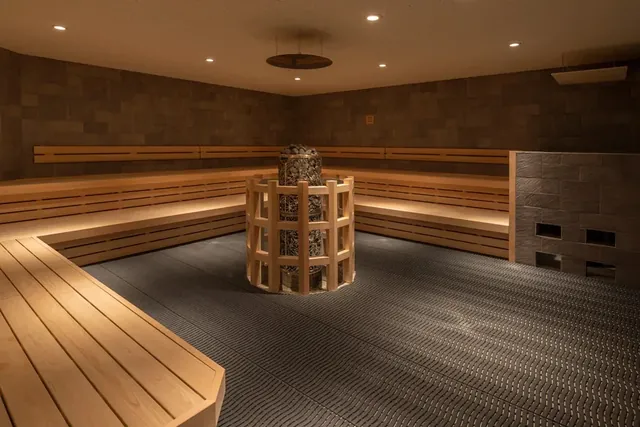 La Royal Spa at Nara Royal Hotel