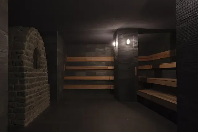 Bathhouse Atlantic Avenue - Image 3