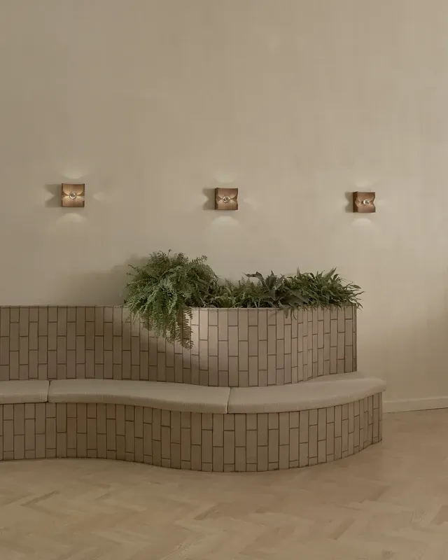 Lore Bathing Club - Image 3