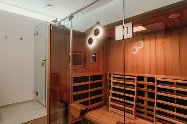 Zadig Infrared Sauna Studio