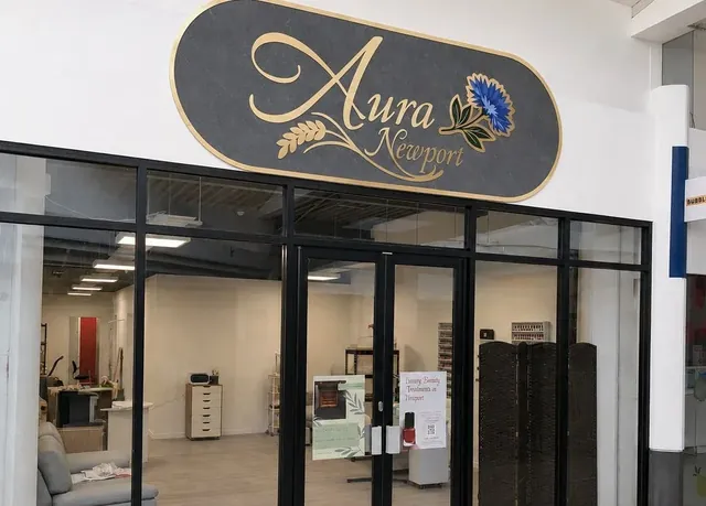 Aura Newport - Image 3