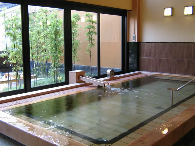 極楽湯 槇尾店 - Image 3