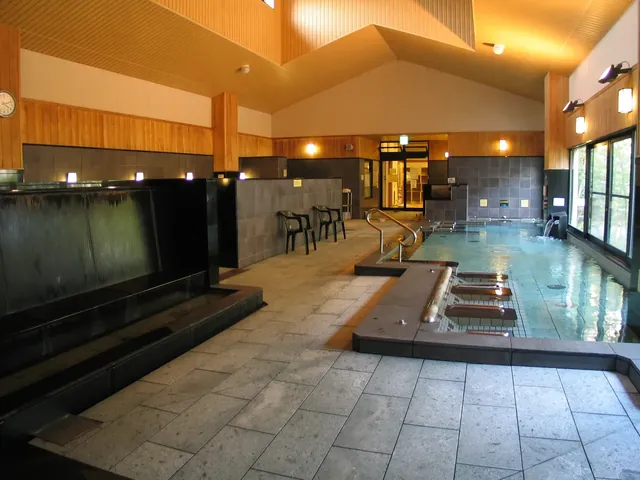 極楽湯 女池店